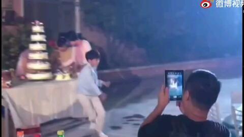 马哥爆料胖子视频播放在线观看